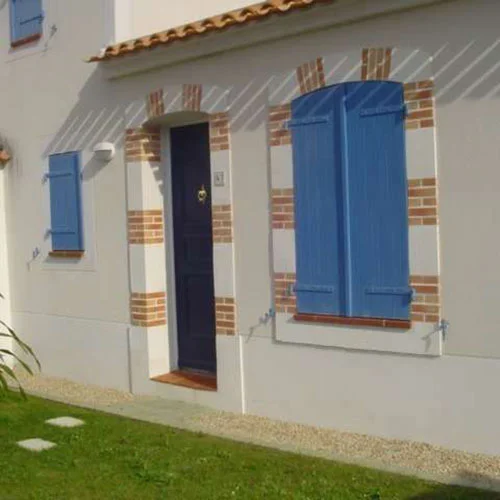 Rennet, nettoyage de façades et de toitures, en Vendée